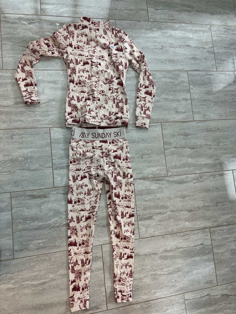 My Sunday Ski Women's  Cream and Burgundy Printed Thermal Base Layer Set